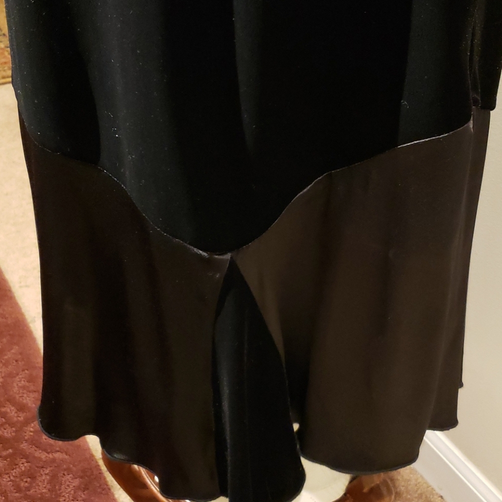 FASHION BUG DRESS - Picture 10 of 15